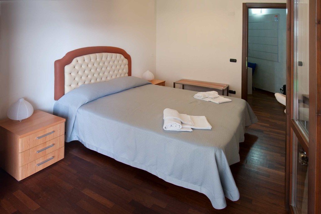 Camera doppia uso singola Bed & Breakfast La Fiera di Roma
